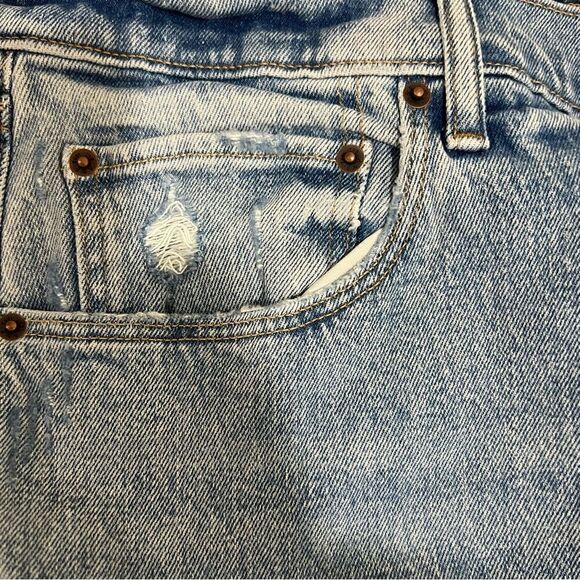 Abercrombie and Fitch The 90s Straight Ultra High Rise Destroyed NWT - Picture 8 of 14